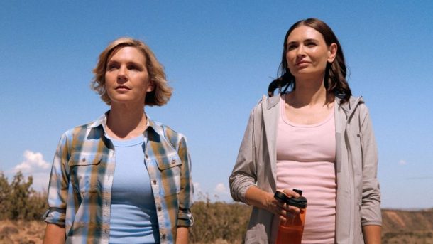 نقد و بررسی قسمت آخر سریال Pluribus