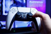 دسته جدید پلی استیشن ۵ با باتری قدرتمند آمد!