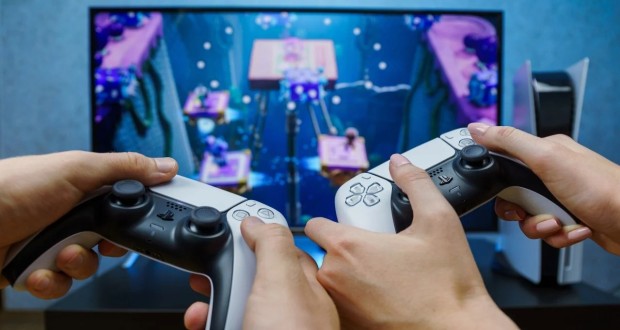 PS5 شما کامپیوتر گیمینگ ویندوزی می‌شود؛ دسترسی به کتابخانه عظیم بازی‌های PC